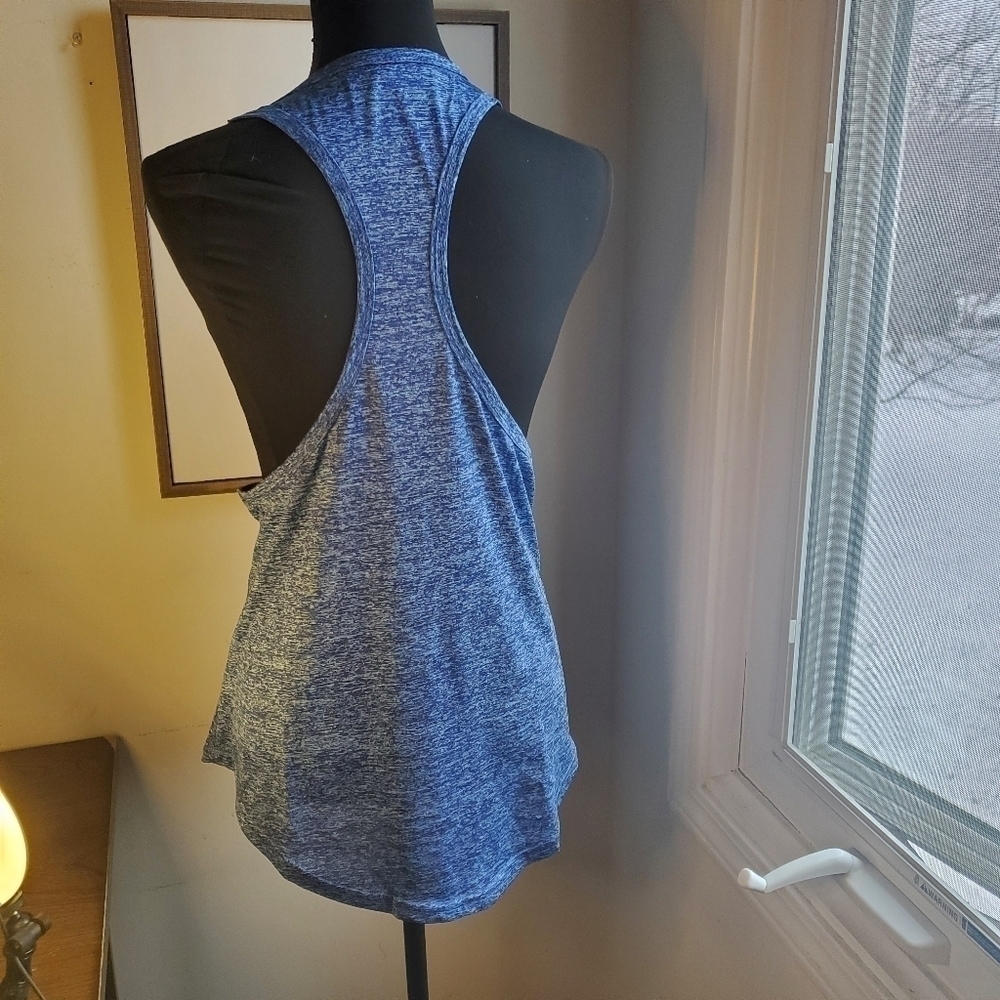 Blue Medium workout Tank top - Picture 4 of 8